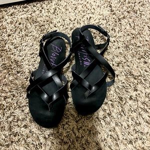 Black Sandals